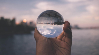 008 - Ausente pero implícito